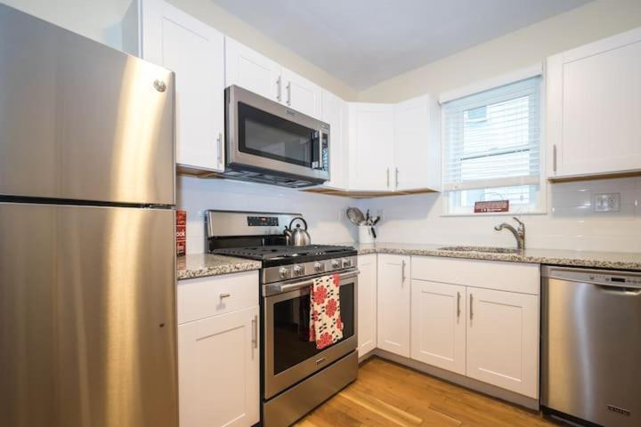 The Boston Rental - Multiple Floorplans Ngoại thất bức ảnh