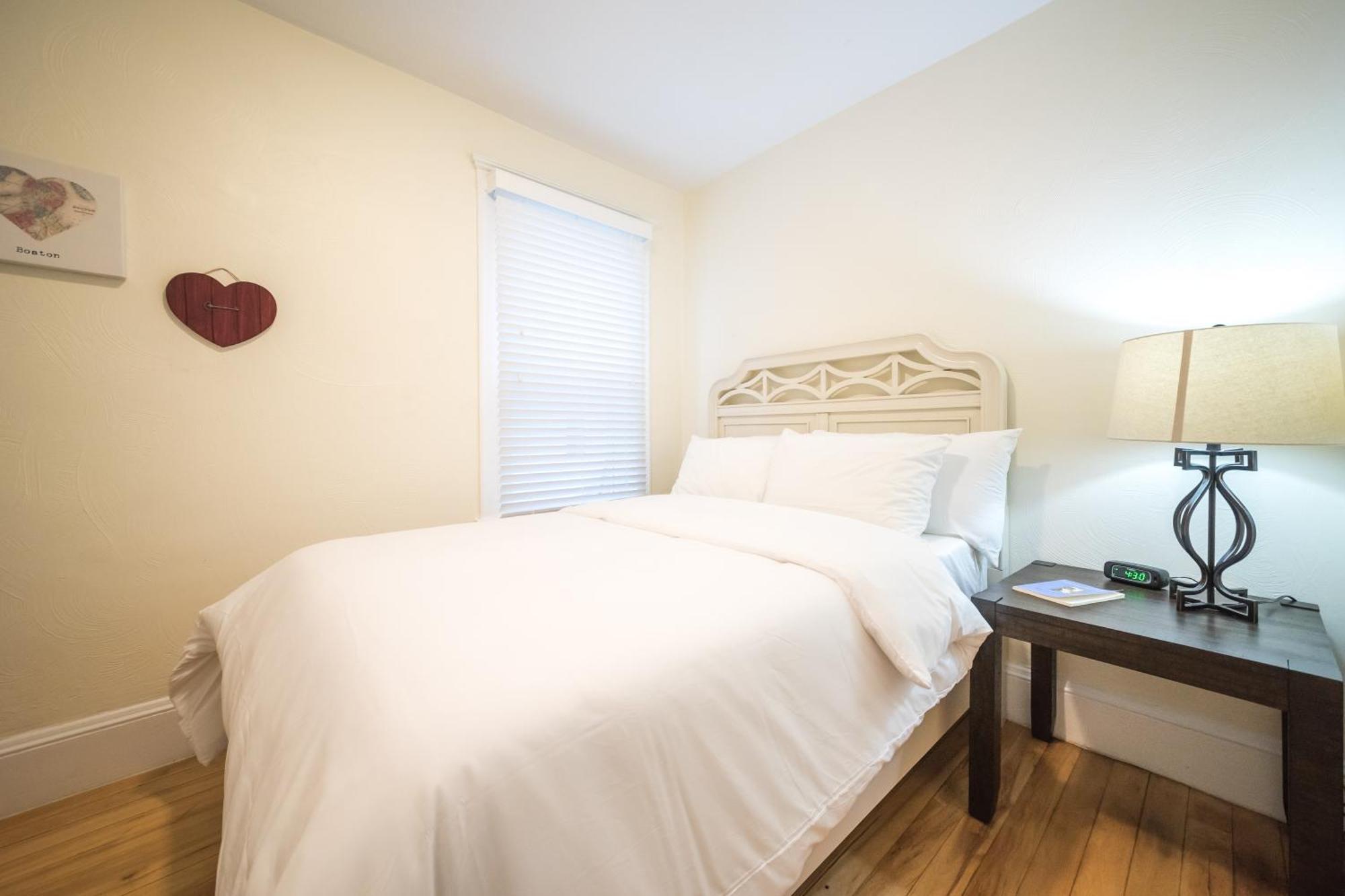 The Boston Rental - Multiple Floorplans Ngoại thất bức ảnh